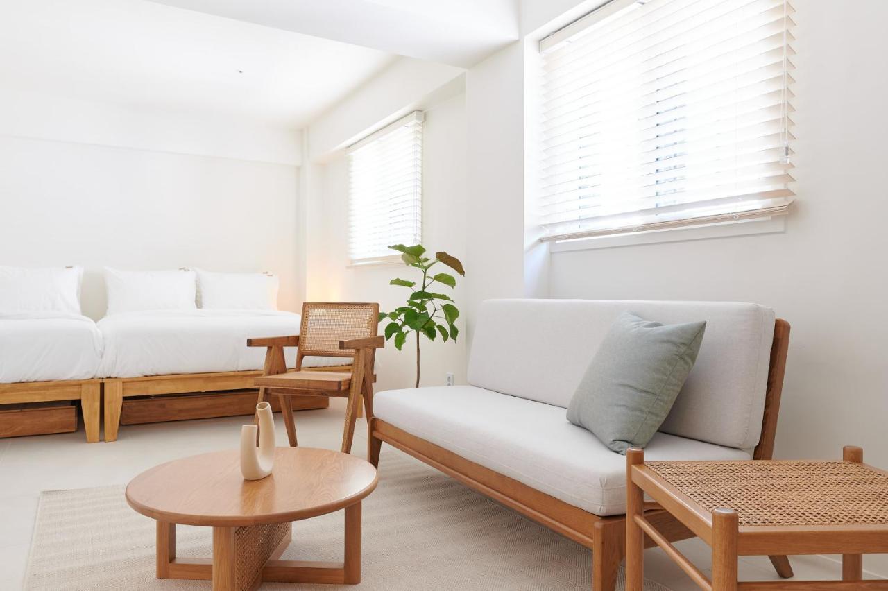 White Linen House Lägenhet Seoul Exteriör bild