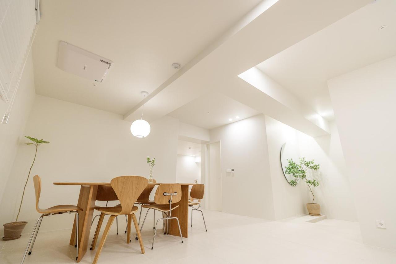 White Linen House Lägenhet Seoul Exteriör bild