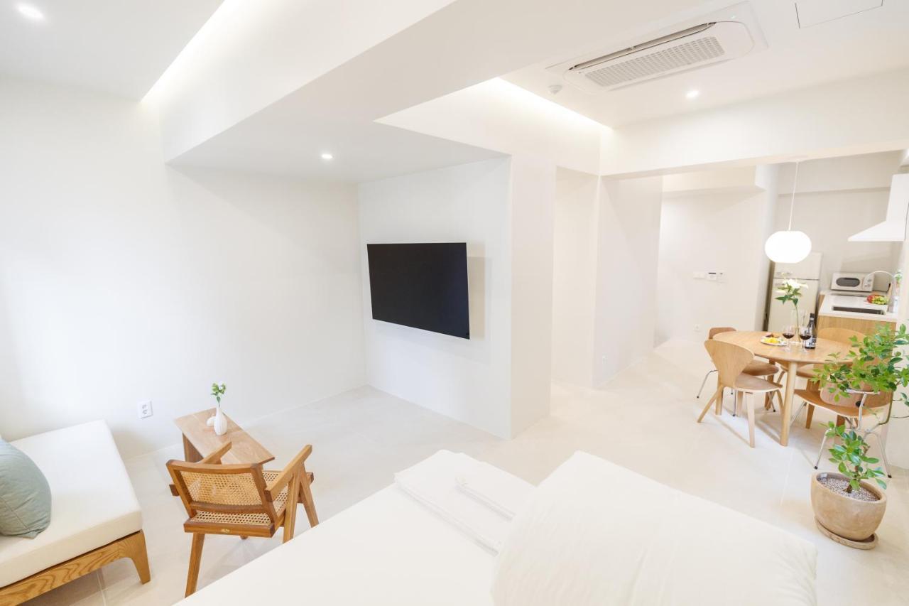 White Linen House Lägenhet Seoul Exteriör bild
