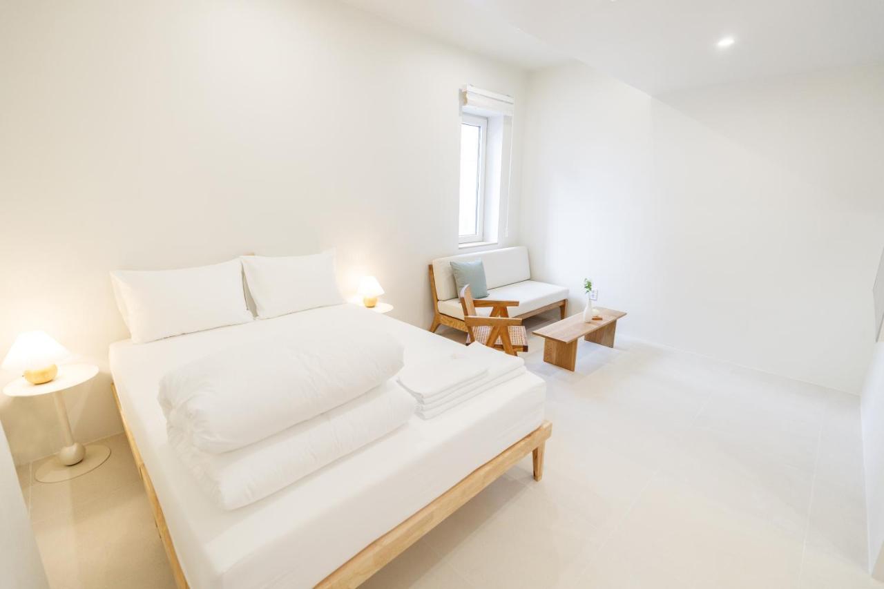 White Linen House Lägenhet Seoul Exteriör bild