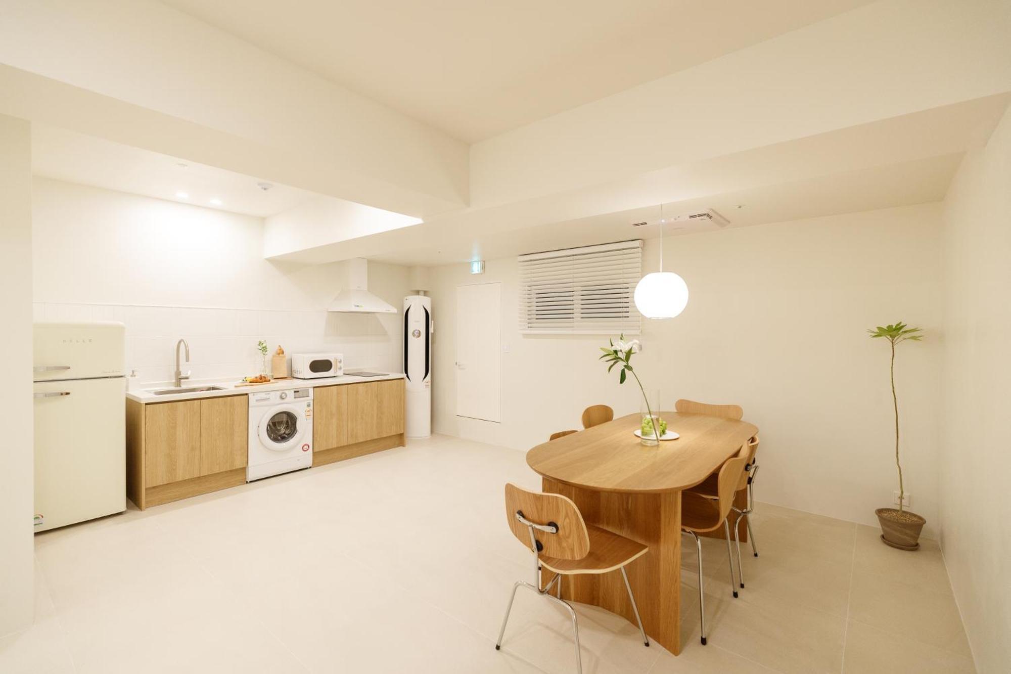 White Linen House Lägenhet Seoul Rum bild