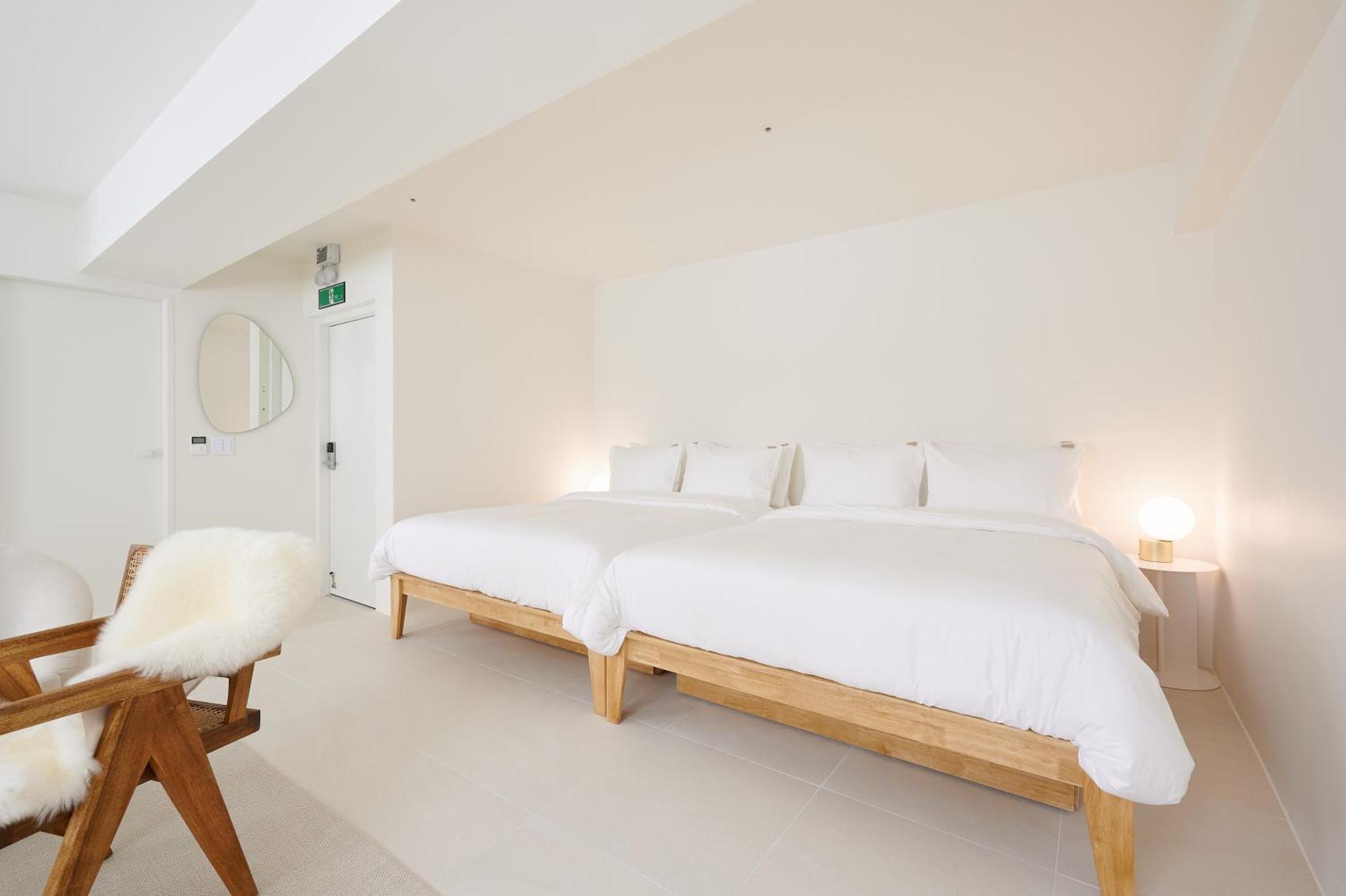 White Linen House Lägenhet Seoul Rum bild